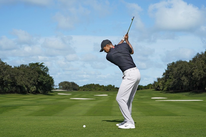 Kỹ thuật gạt bóng Golf là gì?