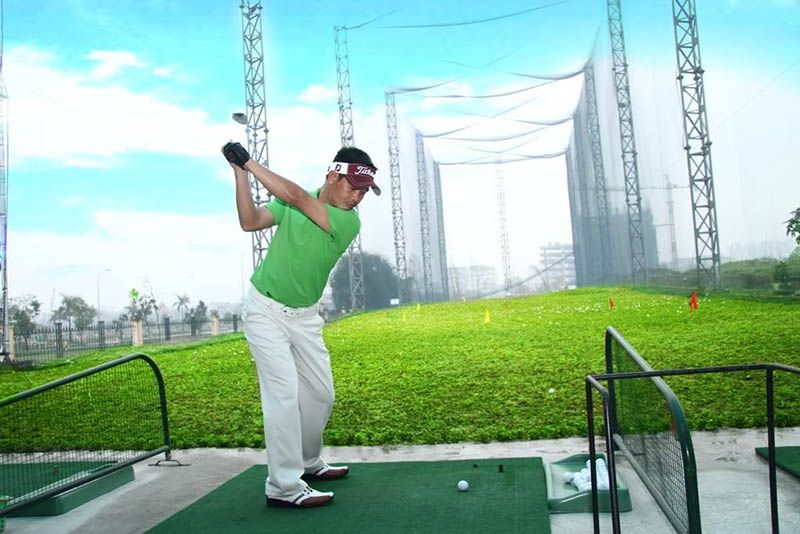 Phần mềm golf cho phép mấy người cùng chơi ? 
